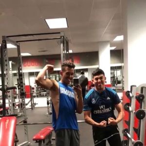 Meet your Posher, Nestor